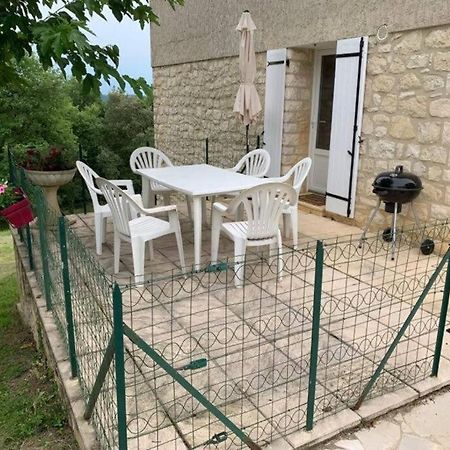 Appartement F1 25M² Les Farges  外观 照片